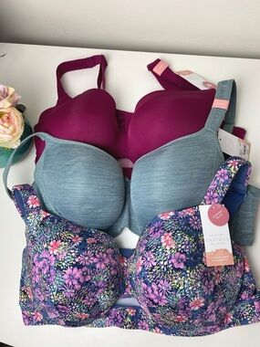 Cacique Lightly Lined Balconette Bra 40DD Set Of 3